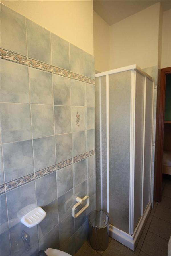 Complesso Oasi Apartment Tirrenia Exterior foto